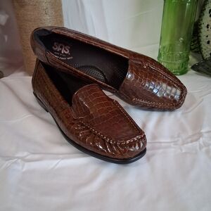 🆕️ SAS Slip On Leather Moccasin Loafer